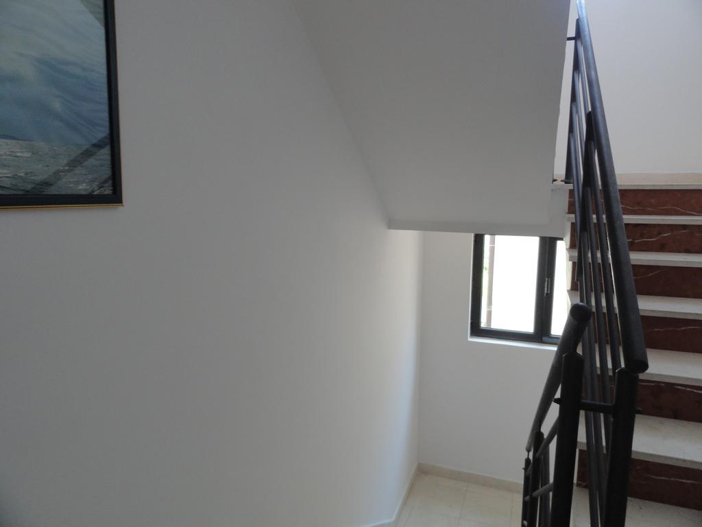 Apartments Mare Budva Exterior foto