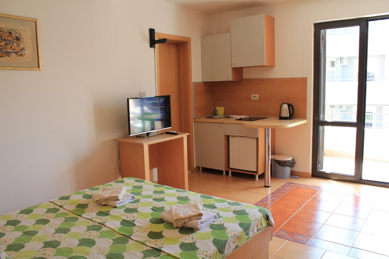 Apartments Mare Budva Habitación foto